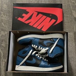 Nike Air Jordan 1 Retro High OG Blue Black Sneakers